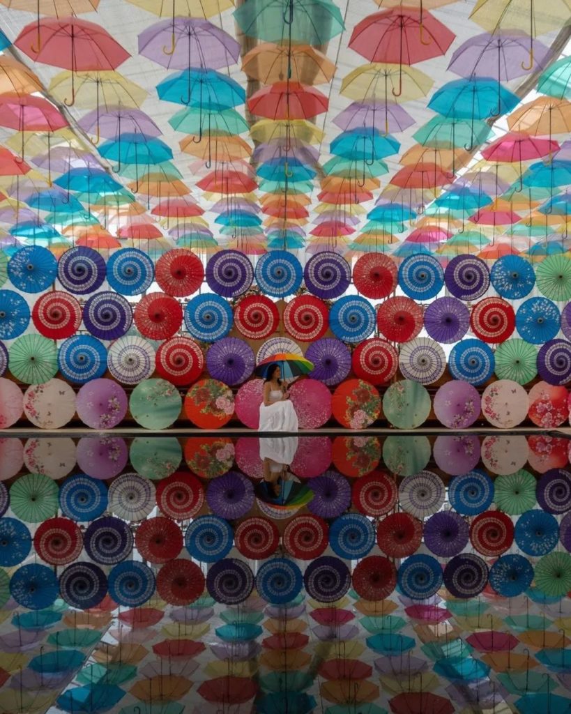 With the rainy season on its way, a number of cute umbrella displays start poppi...