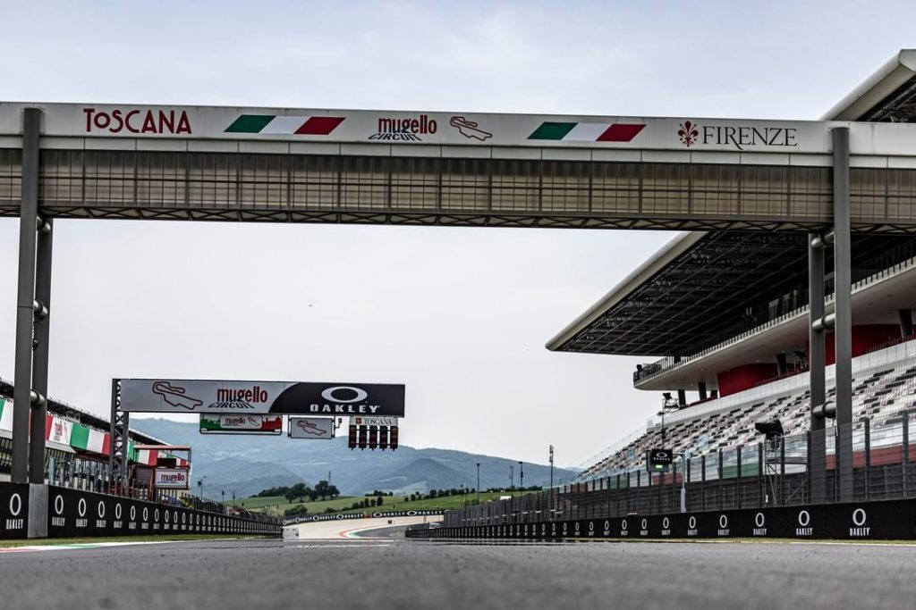 See you tomorrow, @mugellocircuit!  

#MonsterYamaha | #MotoGP |  #ItalianGP | #...