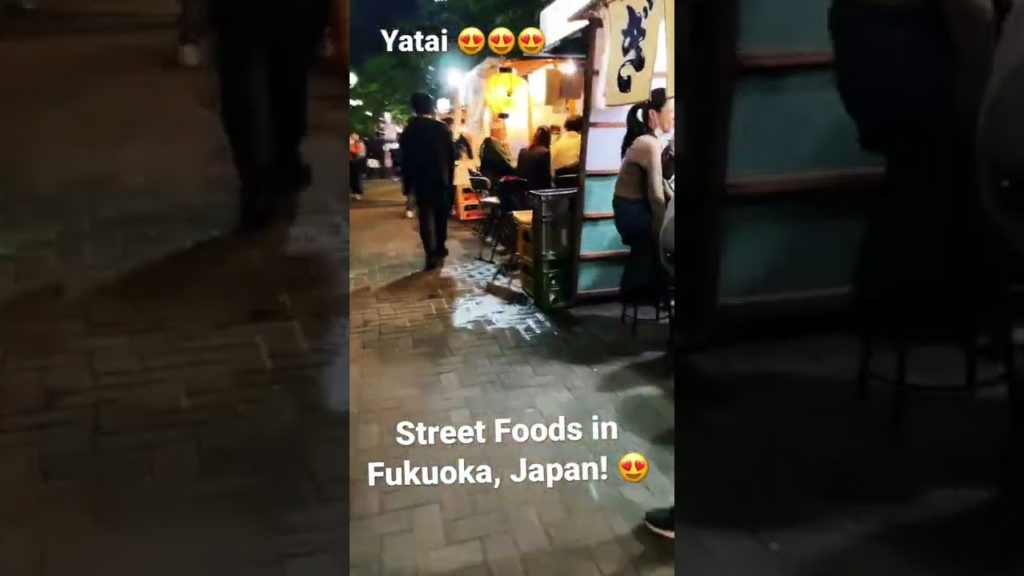 This is the street food in Fukuoka, Japan! ❤️ There are many food selection!! Let's go!