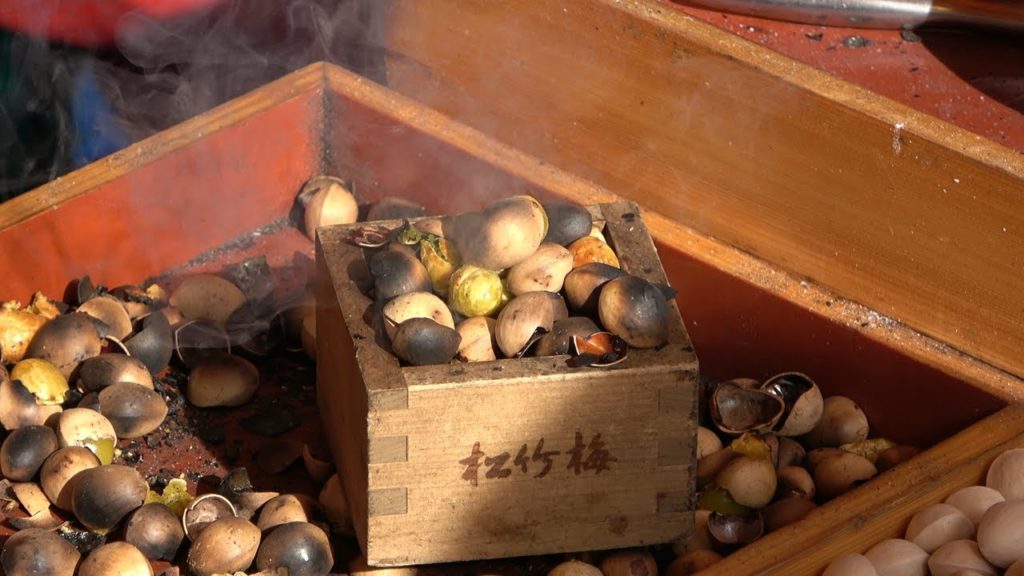 Grilled ginkgo nut-Japanese street food