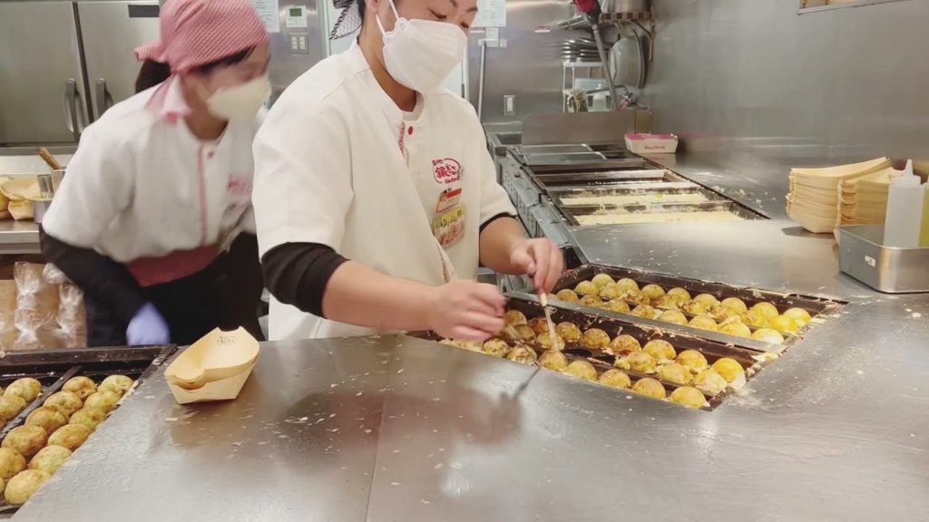 Takoyaki Japanese Street Food/Travel Vlog