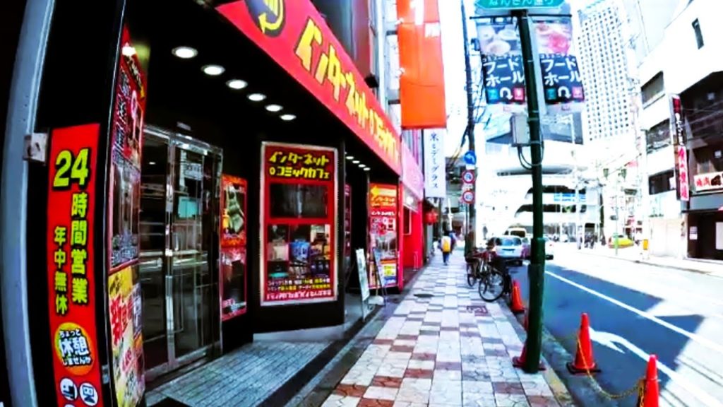 インターネットカフェの鍵付き個室に宿泊【Medea Cafe popeye なんば本店】