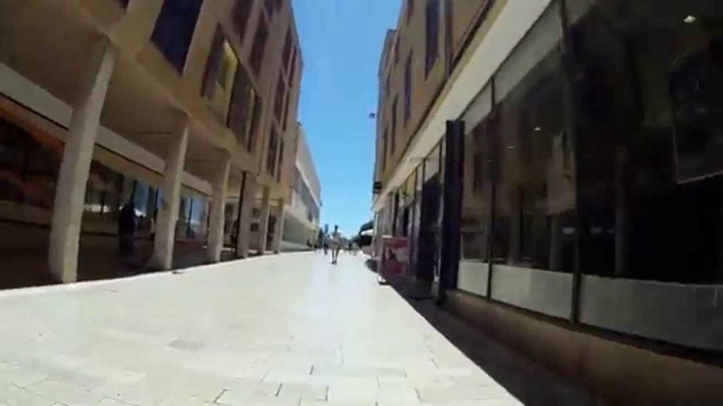 Directions from bus/taxi station to Boutique Hostel Forum