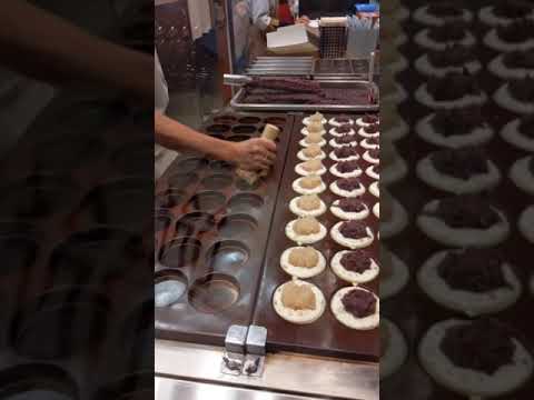 JAPANESE STREET FOOD -Gozasoro / Imagawayaki Cake JAPANESE STREET FOOD -Gozasoro / Imagawayaki Cake