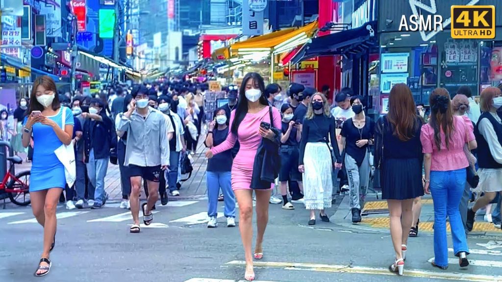 【Seoul Hongdae street walk】The first weekend of June, a street crowded with people▶4K ASMR E57