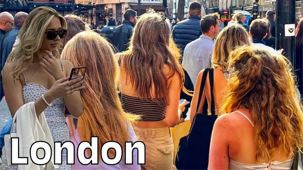 England, London Walk, Most Visiting Tourist places In Central City of London… England, London Walk, Most Visiting Tourist places In Central City of London…
