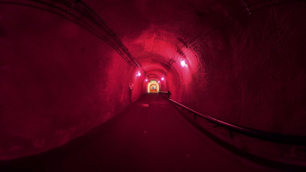 (VR video) Niigata Prefecture Myoko Thrilling Zip Tour & Kiyotsu Gorge Tunnel 【東北ハウス/雪体験】 (VR video) Niigata Prefecture Myoko Thrilling Zip Tour & Kiyotsu Gorge Tunnel 【東北ハウス/雪体験】