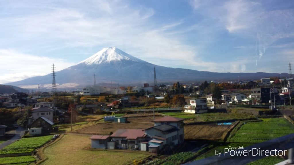 အဃောအာ​ဝေင်ဒု်ံ Fuji