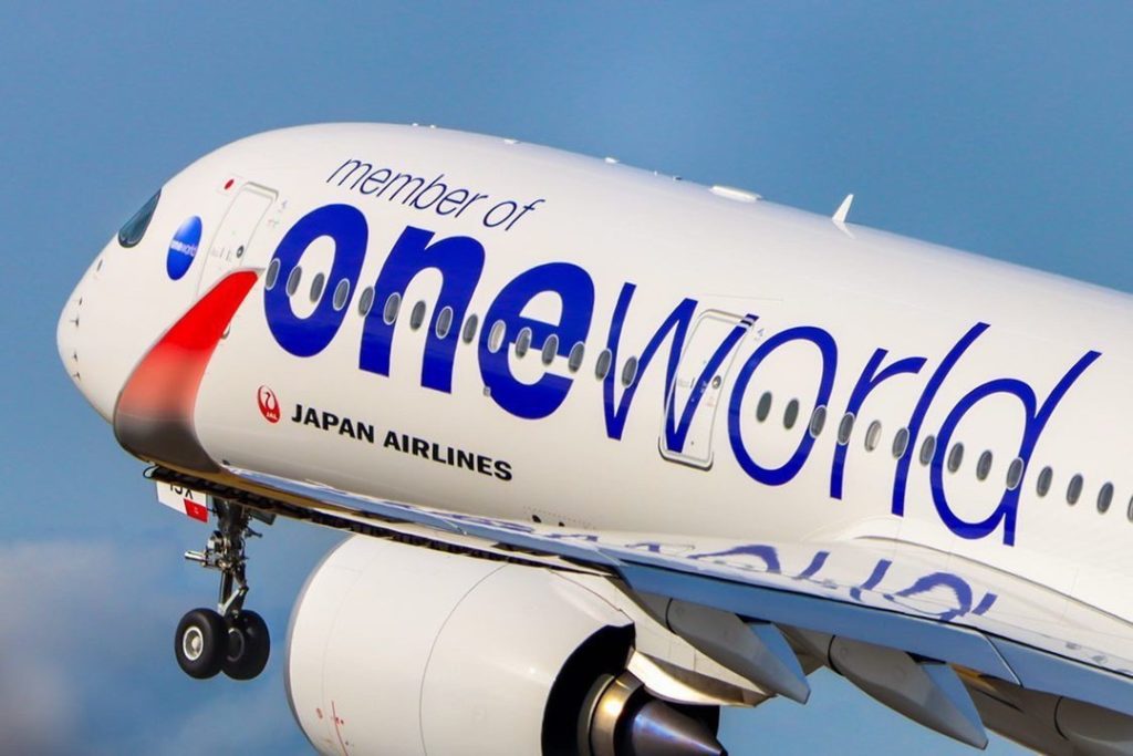 Japan Airline: .
新しく仲間入りしたエアバス #A350 oneworld特別塗装機
これからも元気よく大空を飛んでいきます!
#PicturePerfectMay Rec… .
新しく仲間入りしたエアバス #A350 oneworld特別塗装機
これからも元気よく大空を飛んでいきます!
#PicturePerfectMay Rec...