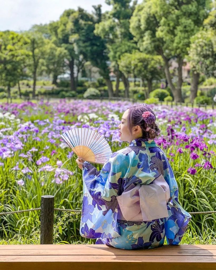 Japan Travel: Many of us get so caught up with hydrangeas at this time of year that we tend to… Many of us get so caught up with hydrangeas at this time of year that we tend to...