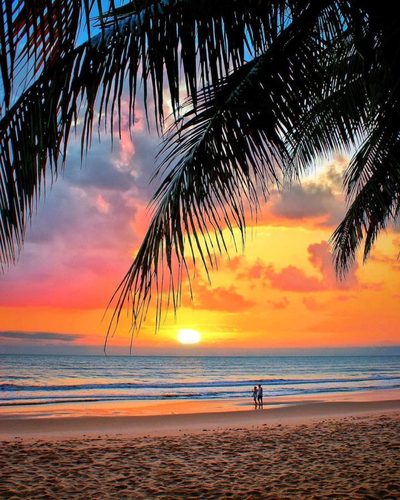 Japan Airline: .
ロマンチックな夕暮れの海岸
心を奪われる一枚
#NoPlanNoProblemJune A captivating romantic sunset on … .
ロマンチックな夕暮れの海岸
心を奪われる一枚
#NoPlanNoProblemJune A captivating romantic sunset on ...