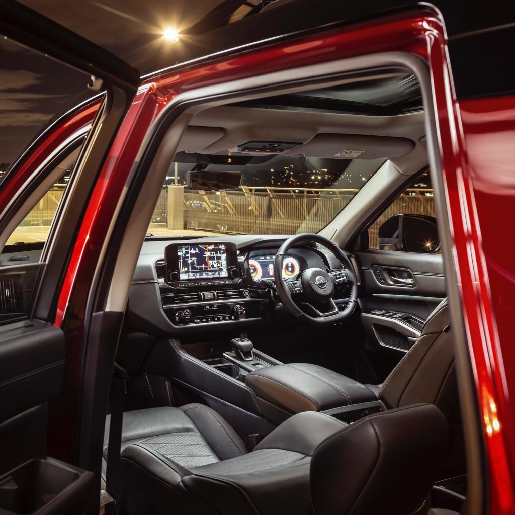 Can you guess the #Nissan model? Hint: This model is ready to help you Find the ...