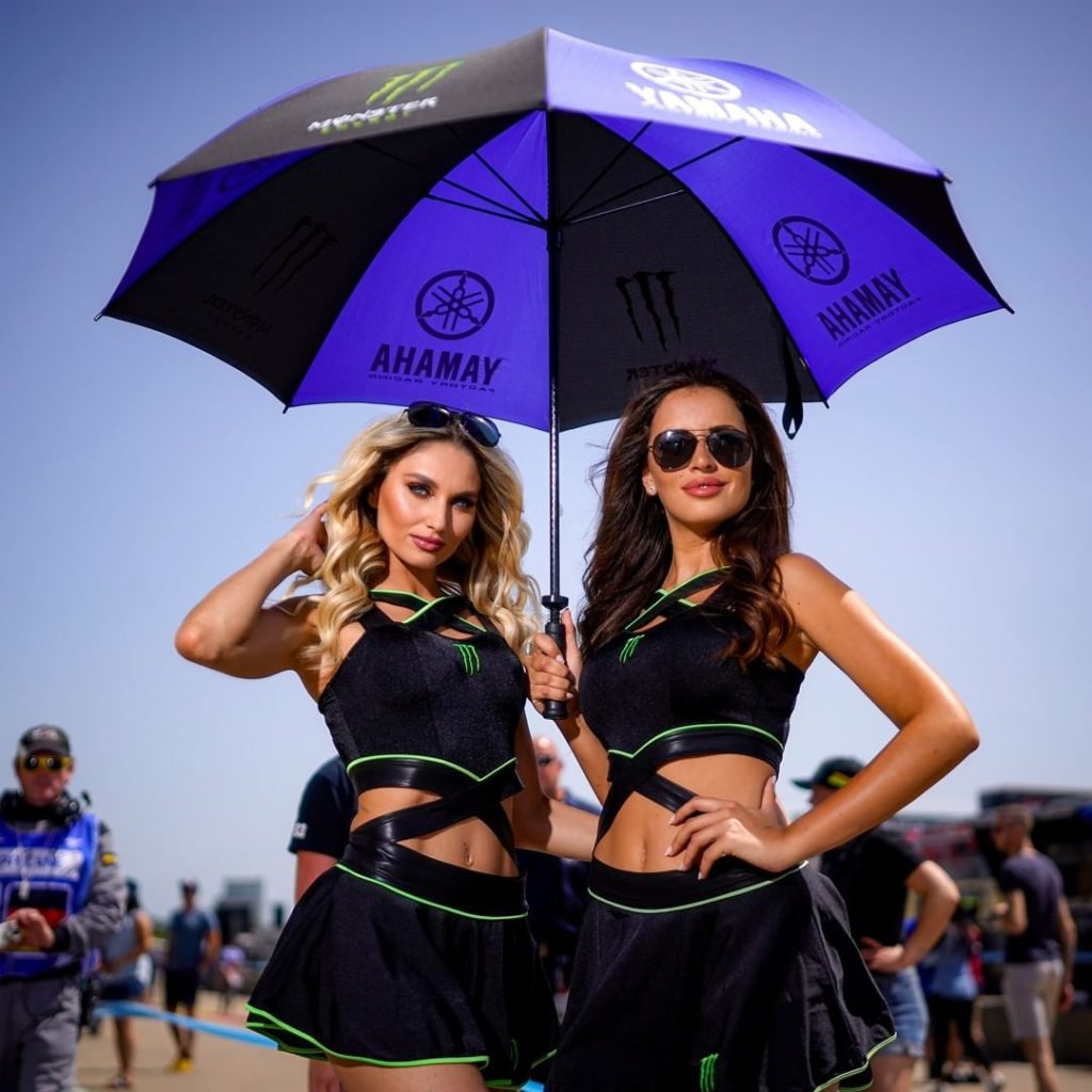 Umbrella girls  become 'parasol girls' in this heat  #MonsterYamaha | #MotoGP ...