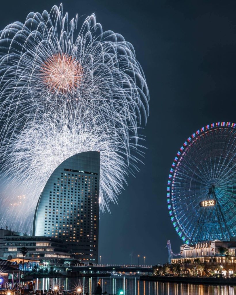 Visit Japan: The night view at Minato Mirai 21, a popular tourist destination in Yokohama, is… The night view at Minato Mirai 21, a popular tourist destination in Yokohama, is...