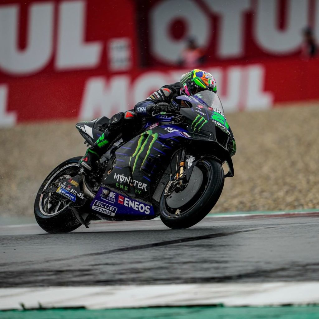 Spot the difference...  Need help?  It seems @frankymorbido was riding with 'n...