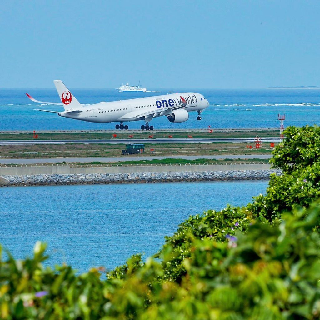 Japan Airline: .
日差しが眩しい!
#沖縄 は夏本番
#NoPlanNoProblemJune  The sunshine is so strong!
Summer has … .
日差しが眩しい!
#沖縄 は夏本番
#NoPlanNoProblemJune  The sunshine is so strong!
Summer has ...