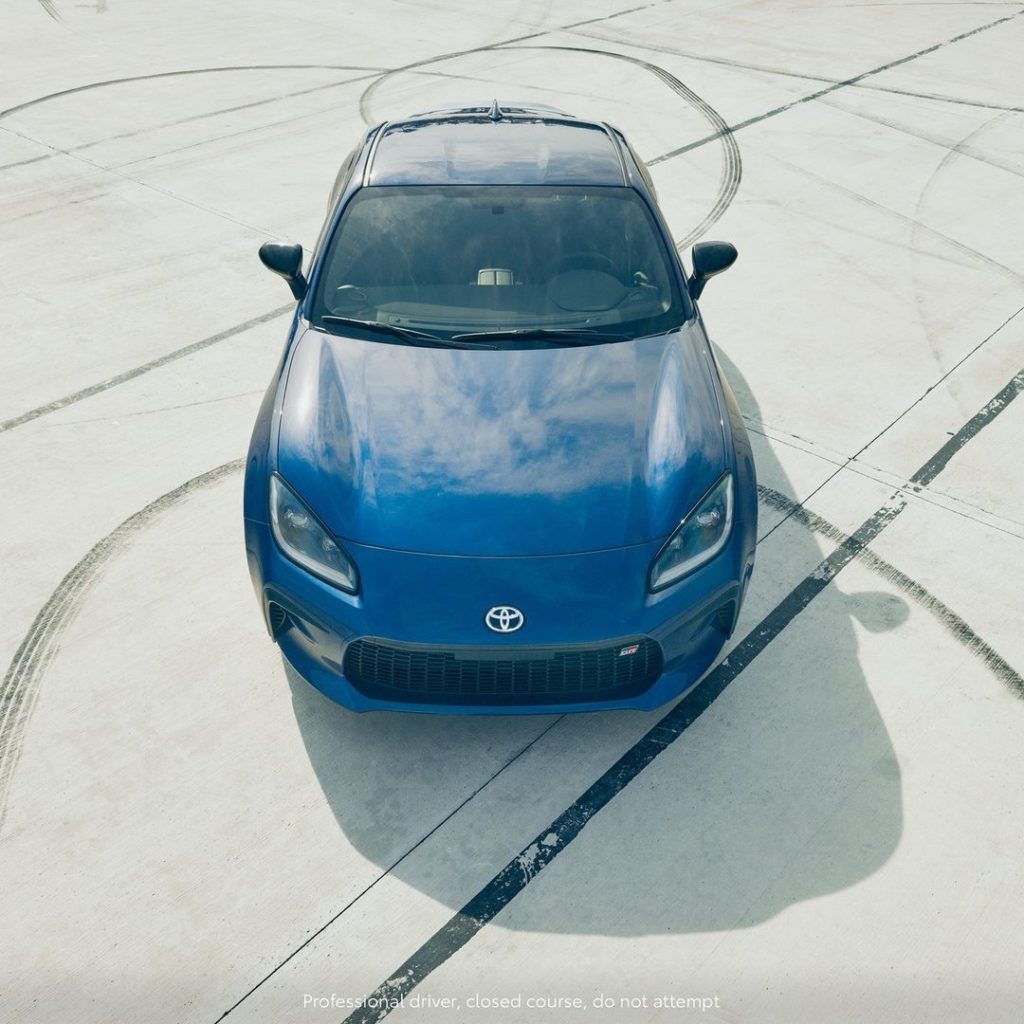 Nothing but smooth lines and blue skies. #GR86 #LetsGoPlaces...
