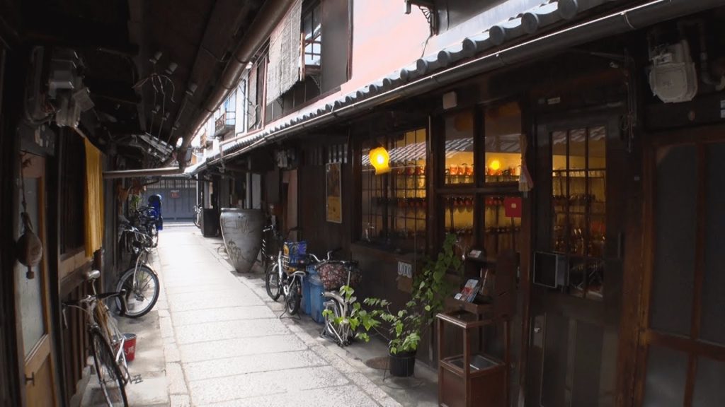 Explore Japan: Roji: Kyoto’s Hidden Alleys
