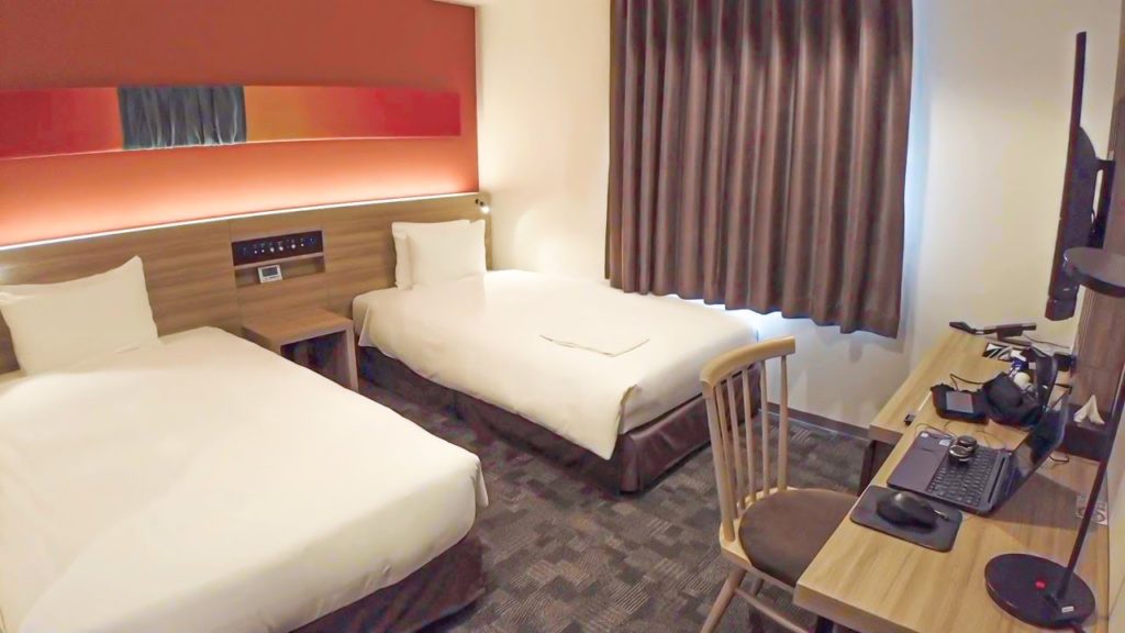 Stay at a budget hotel in Japan Stay at a budget hotel in Japan