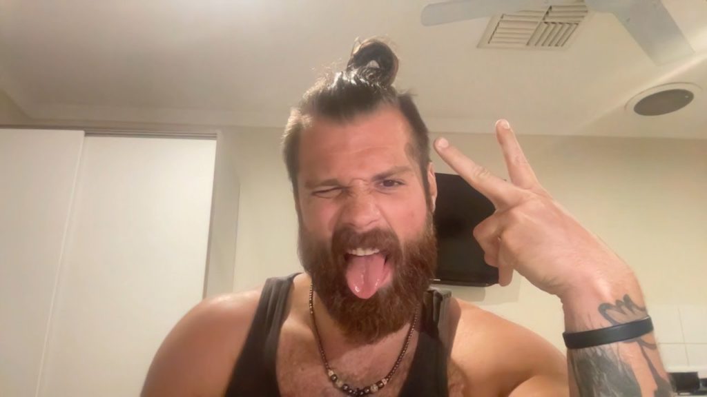 Live z Australii! Live z Australii!