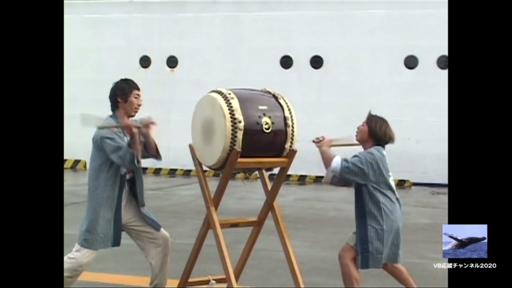 [記録]2003年小笠原諸島 −おがさわら丸 父島出航  “旅客定員数最高 881名” - .mov ogasawara Departure from Chichijima