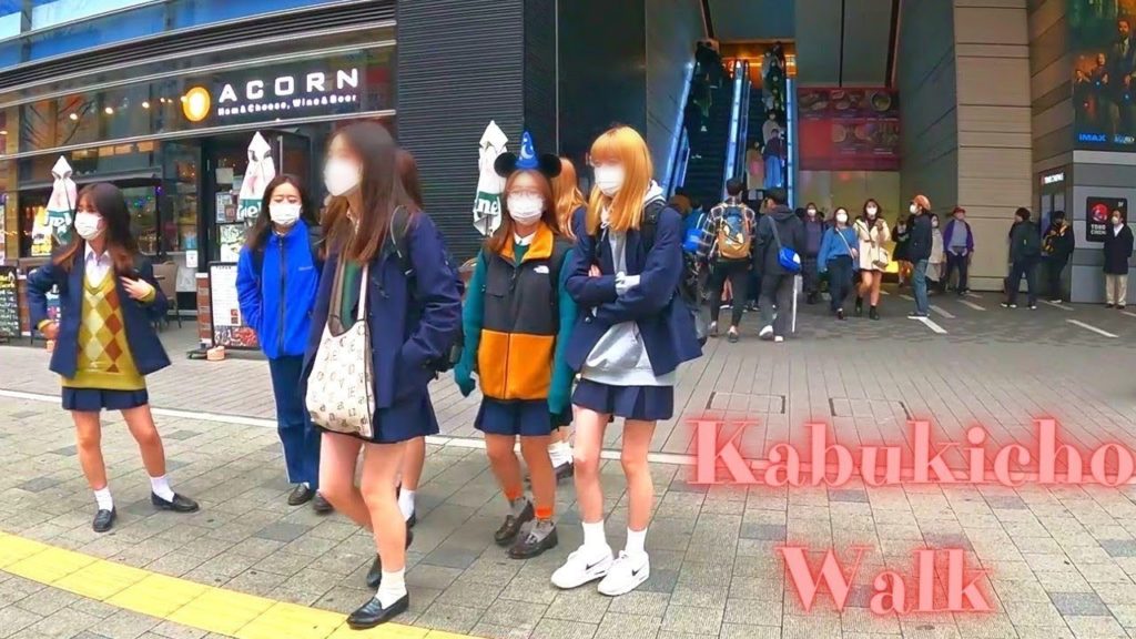 spring vacation. Kabukicho Shinjuku Tokyo in Japan walking tour. 【4K】3.2022 spring vacation. Kabukicho Shinjuku Tokyo in Japan walking tour. 【4K】3.2022