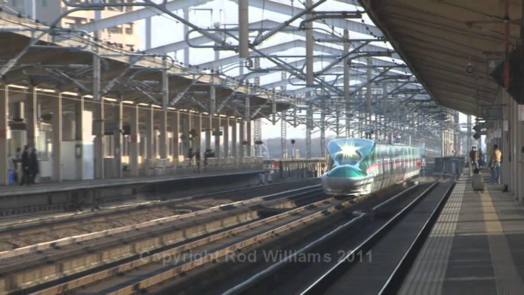 日本の列車 : はやぶさ 新幹線 Shinkansens ; E5 Hayabusa