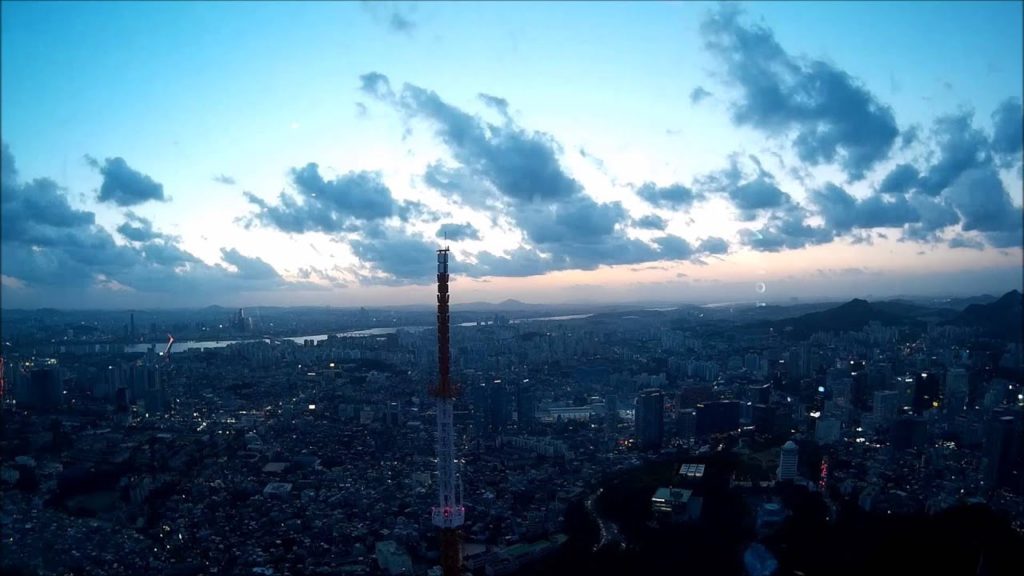Sunset from the N Seoul tower / Coucher de soleil depuis la N Seoul Tower