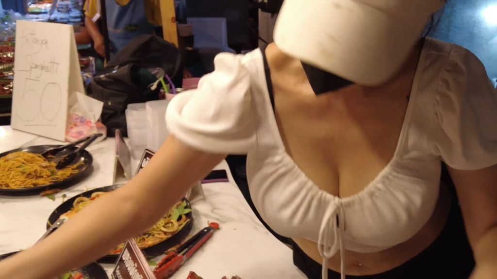 Yummy Spaghetti At Pattaya Thepprasit Night Market Yummy Spaghetti At Pattaya Thepprasit Night Market