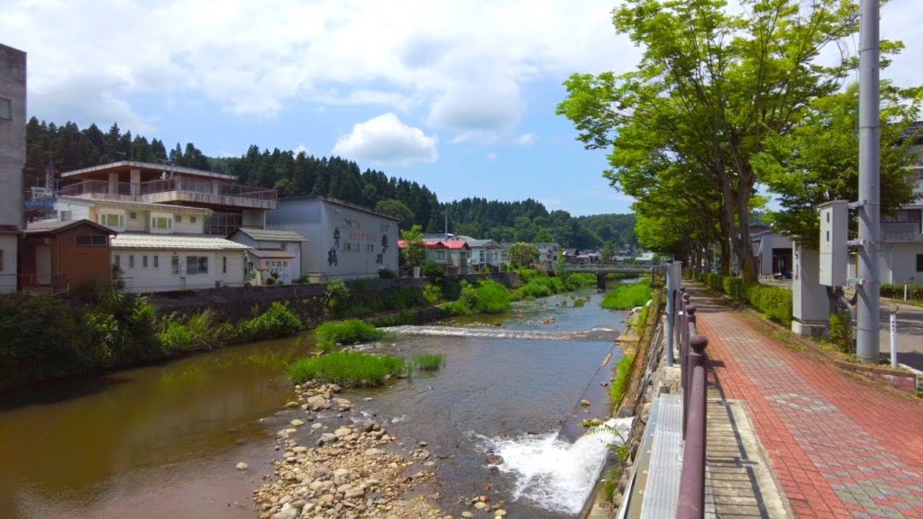 Tochio Town Walk. Akiha Shrine and old Tochio station. 長岡市 昼 栃尾街歩き 秋葉神社と旧栃尾駅 雁木造の街並み 4K 22/06/25 Tochio Town Walk. Akiha Shrine and old Tochio station. 長岡市 昼 栃尾街歩き 秋葉神社と旧栃尾駅 雁木造の街並み 4K 22/06/25