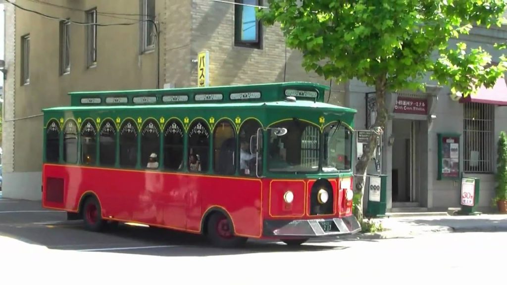 レトロなおたる散策バス @北海道小樽市 American Trolley Bus in Otaru Hokkaido