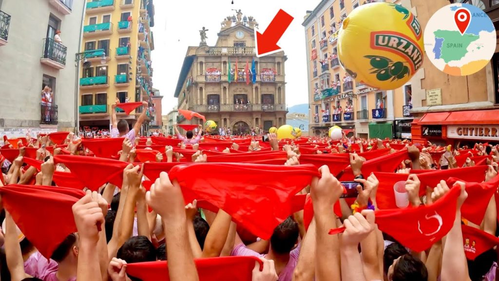 World’s Most Exciting Festival 😎 Viva! San Fermin! 🐂 Pamplona Spain 🇪🇸 Opening Ceremony Chupinazo World’s Most Exciting Festival 😎 Viva! San Fermin! 🐂 Pamplona Spain 🇪🇸 Opening Ceremony Chupinazo