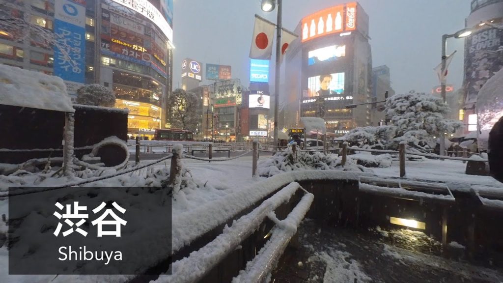 Walk in snowing Shibuya, Tokyo / 4年ぶりの雪が舞う渋谷を散歩 – 2022/1 Walk in snowing Shibuya, Tokyo / 4年ぶりの雪が舞う渋谷を散歩 - 2022/1