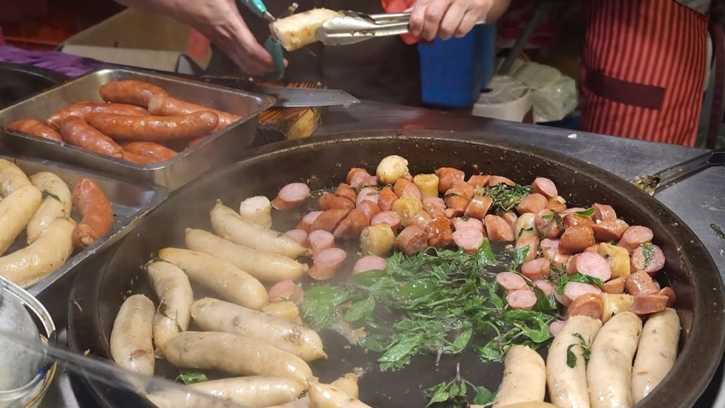 Garden Night Market Food 2022 / Taiwanese Street Food (with closed captions) Garden Night Market Food 2022 / Taiwanese Street Food (with closed captions)