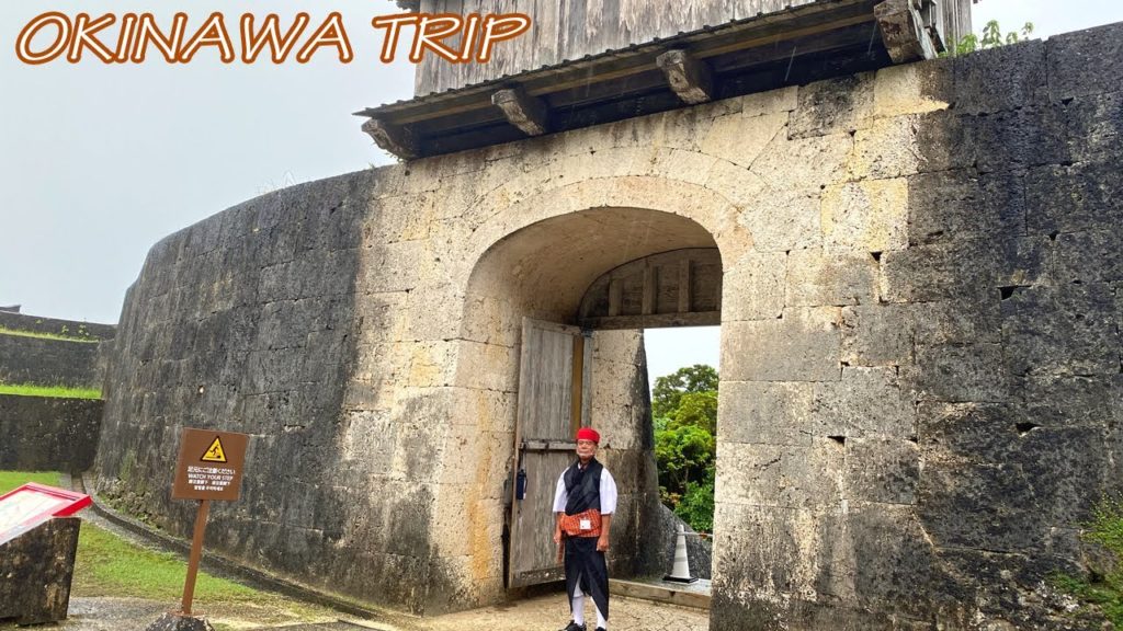 【沖縄旅行 🇯🇵 】修復中の首里城と沖縄料理が最高だった♪|金城街石畳道|ウミカジテラス 【沖縄旅行 🇯🇵 】修復中の首里城と沖縄料理が最高だった♪|金城街石畳道|ウミカジテラス