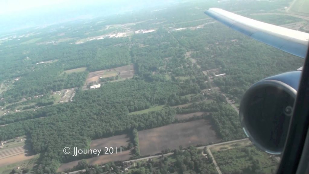 Boeing 767-300 Take Off - GREAT Engine Sound