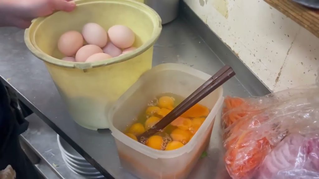 Many customers complained about the taste..but 【Nagasaki Udon 皿うどん】Japanese street food.