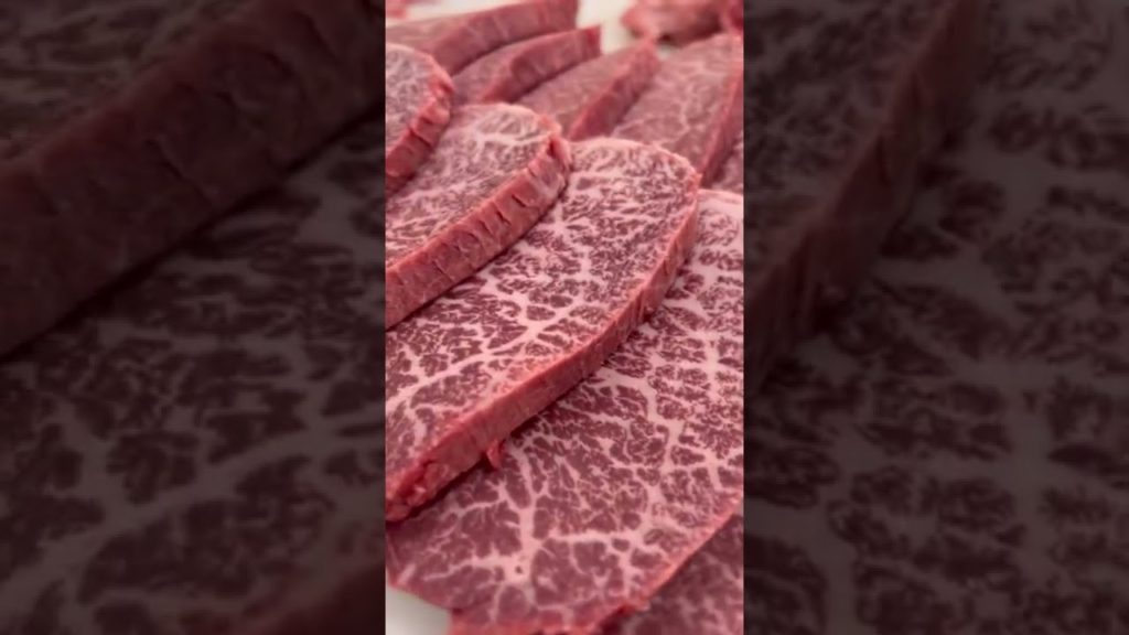 Portioning a Japanese Wagyu Knuckle | KUMANO WAGYU Portioning a Japanese Wagyu Knuckle | KUMANO WAGYU
