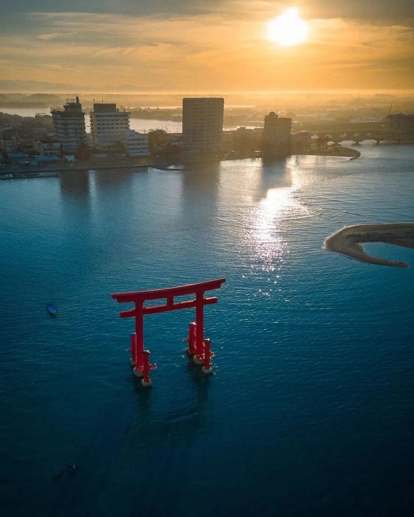 You may have seen (or even visited!) Hiroshima's Itsukushima Shrine, which is on...