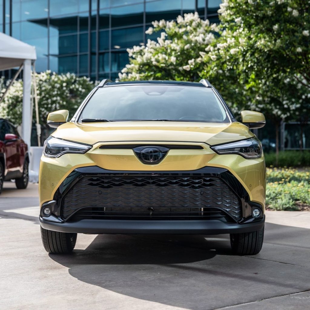 Designed for a balance of power and efficiency, the first-ever #CorollaCross #Hy...