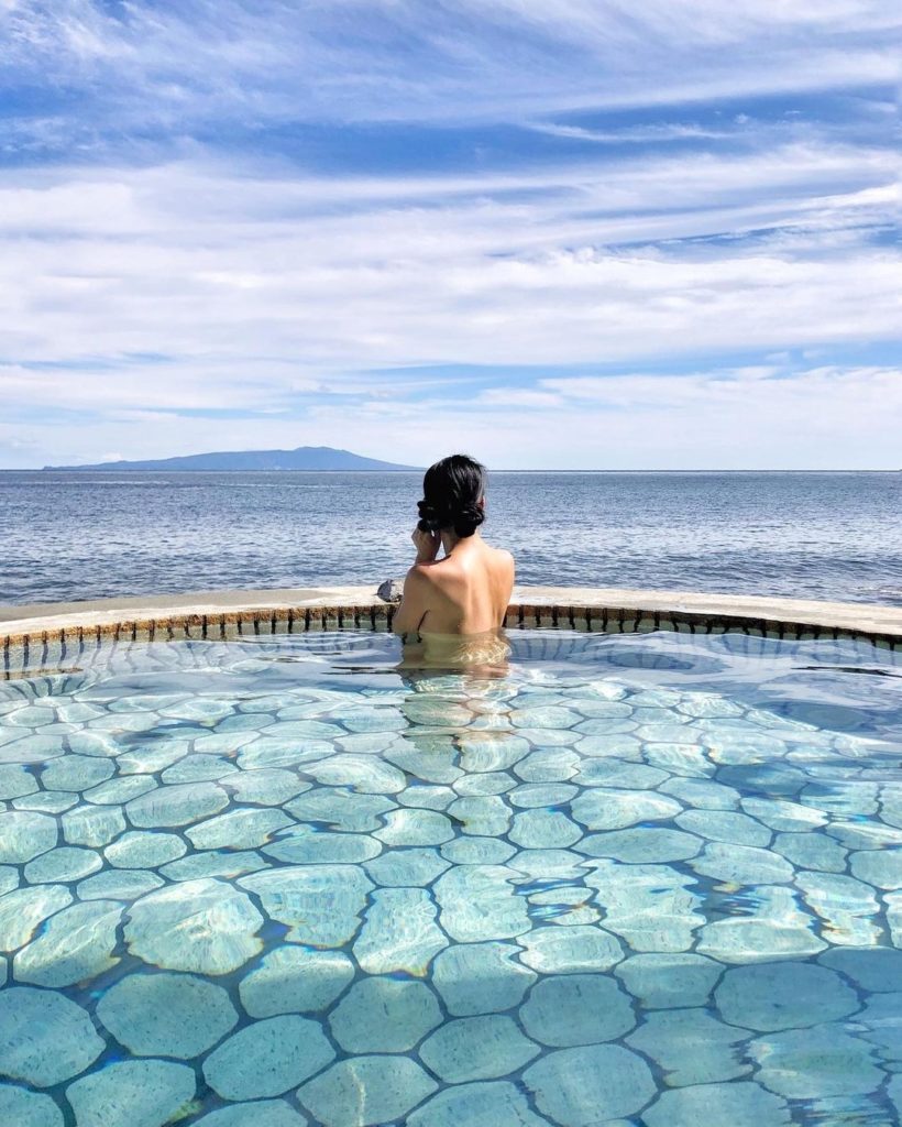 Visit Japan: We love an onsen with an ocean view!
Hokkawa Onsen Kurone Iwaburo is a publi… We love an onsen with an ocean view!
Hokkawa Onsen Kurone Iwaburo is a publi...