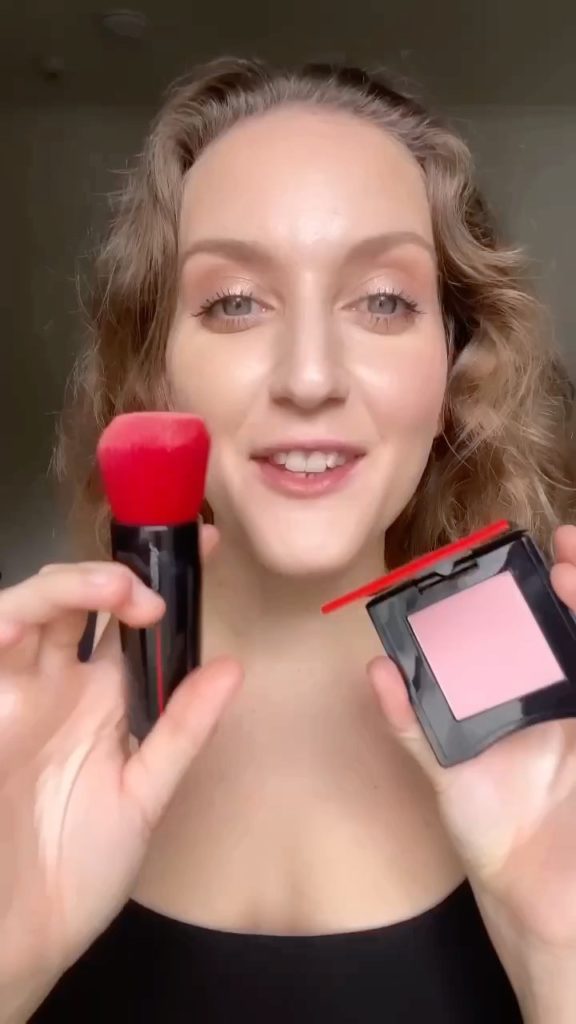 Watch as @malloryosses does a full face of makeup with just one tool: our iconic...