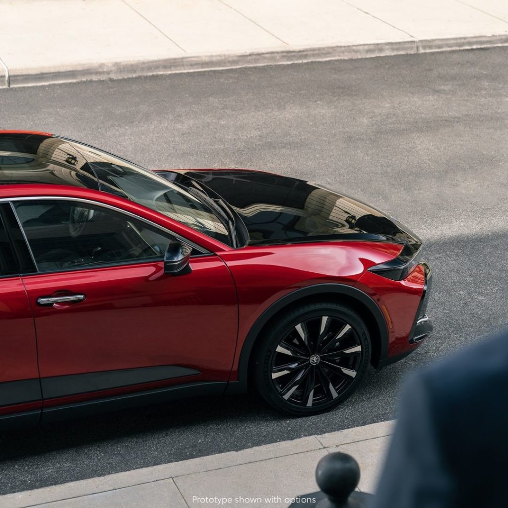 Innovation at your fingertips. #ToyotaCrown #LetsGoPlaces...