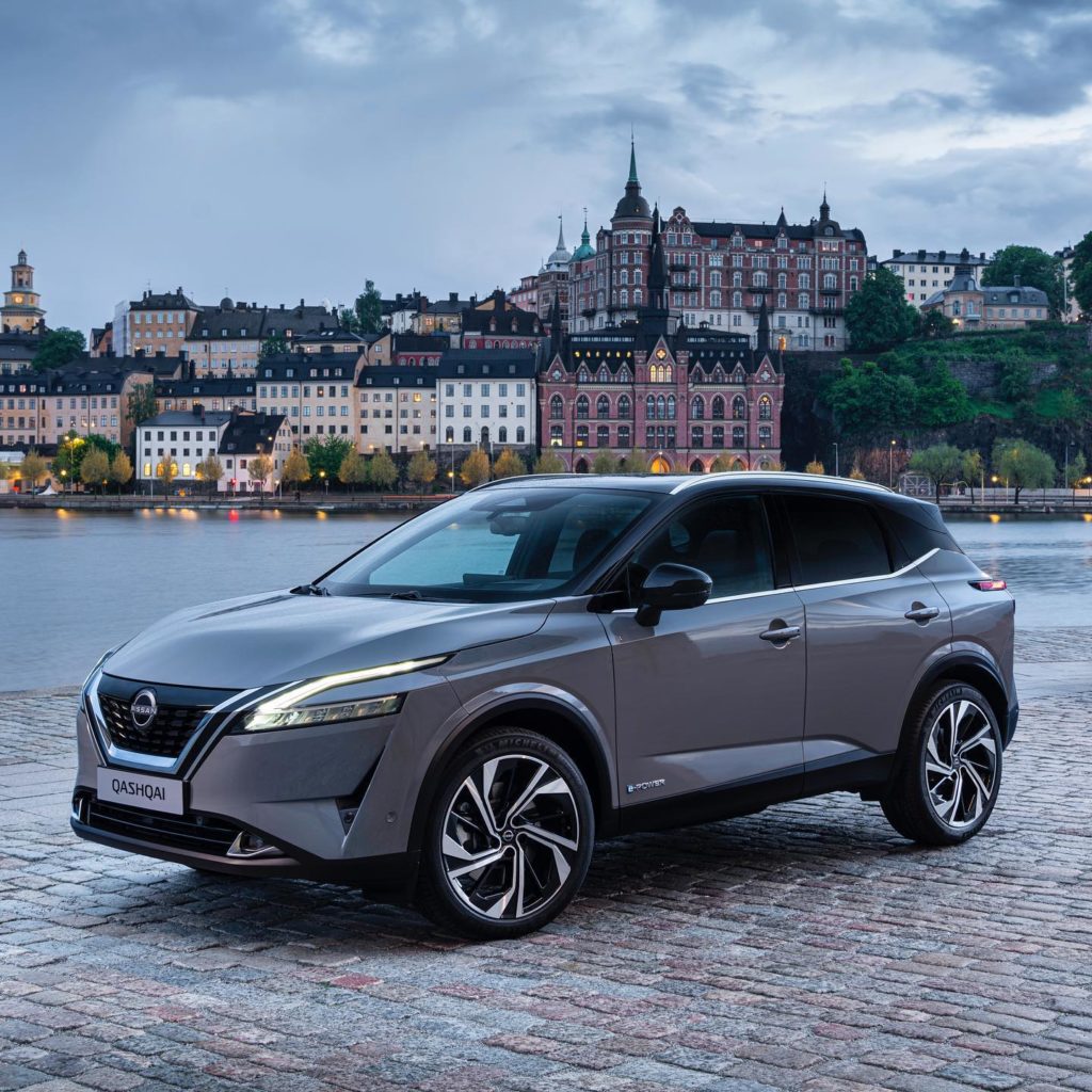 Can you guess what city this #NissanQashqai is taking a trip through? Hint: It w...