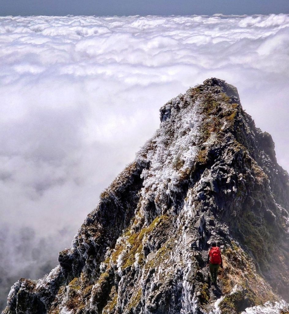 Visit Japan: Feeling on top of the world!
Mt Daisen in Tottori Prefecture offers the adven… Feeling on top of the world!
Mt Daisen in Tottori Prefecture offers the adven...