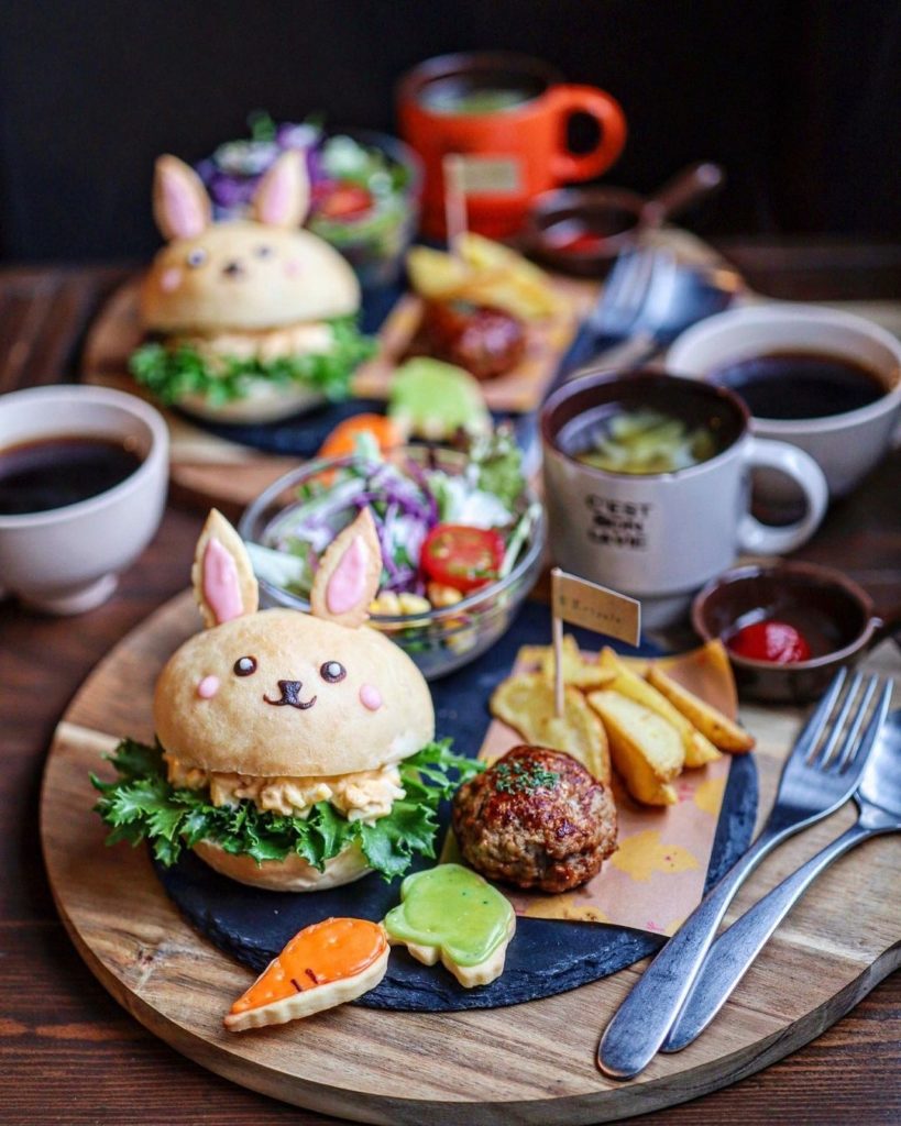Visit Japan: Ear-isistably cute!
These bunny burgers were a seasonal kids menu item over … Ear-isistably cute!
These bunny burgers were a seasonal kids menu item over ...