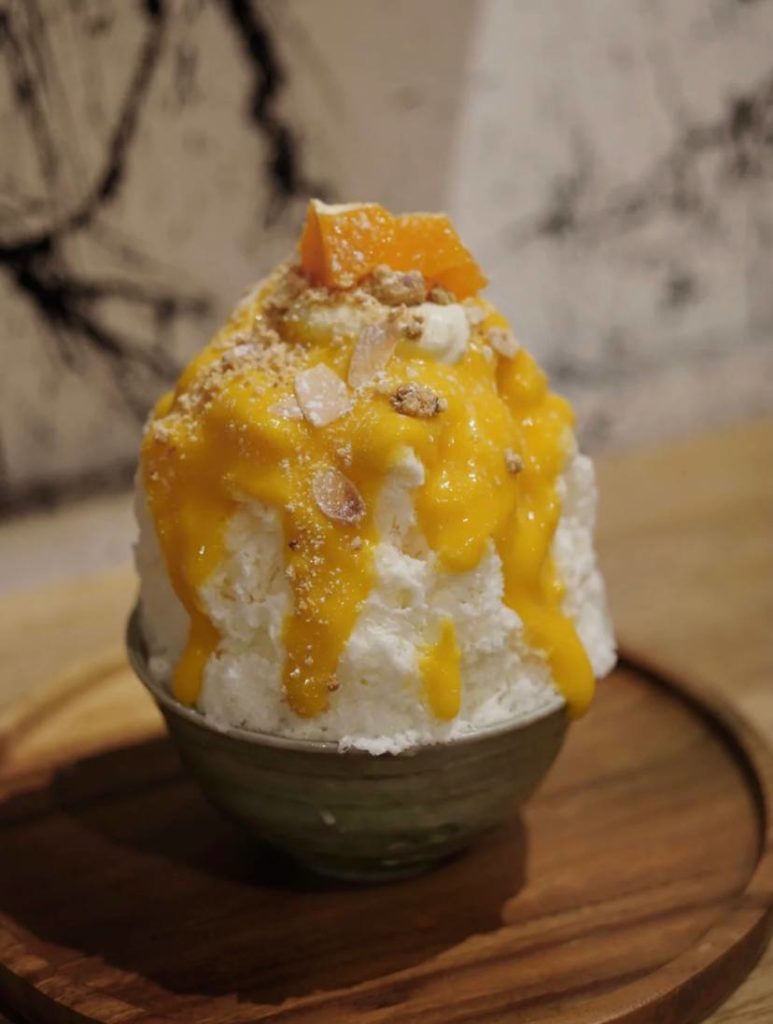 Super delicious shaved ice