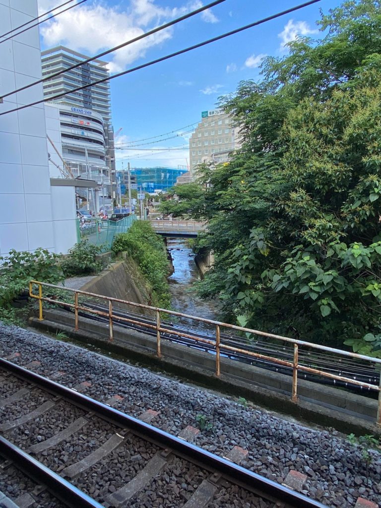 Yokohama-Kamakura border from Ofuna station