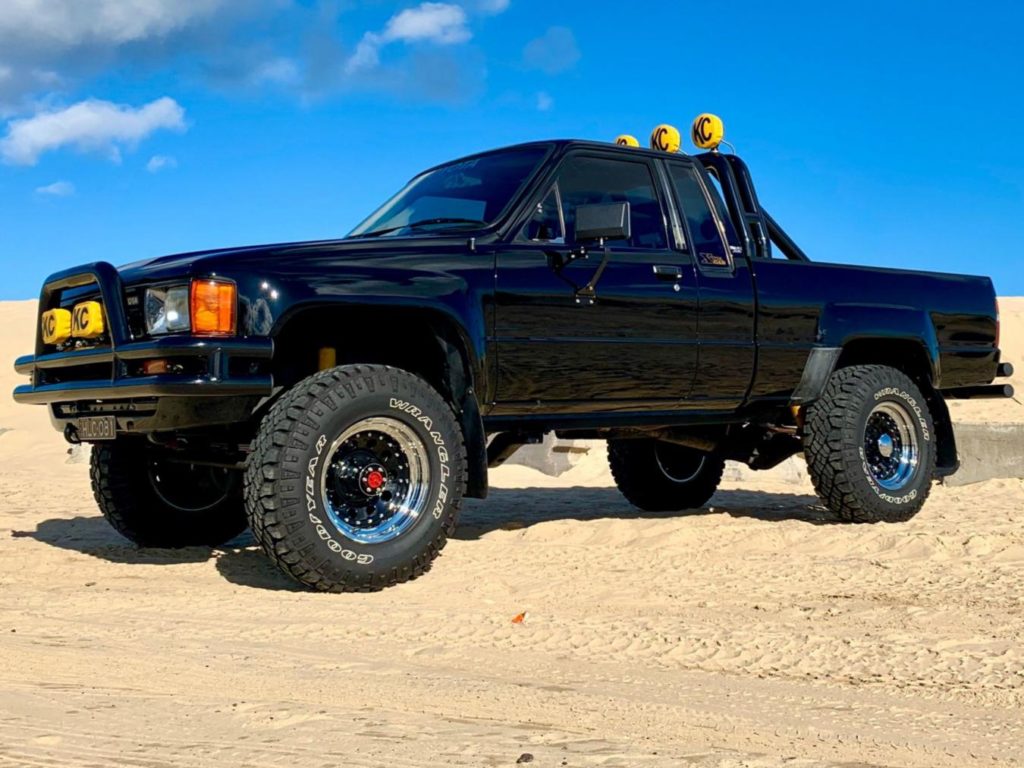 1985 Toyota Hilux SR5