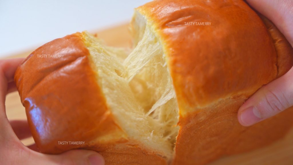 The Fluffiest and Easiest Japanese Milk Bread. Shokupan Japanese Milk Bread